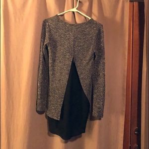 Gorgeous fancy 3/4 length top with sheer layering